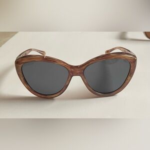 Jonathan Paul Fitovers
Sunglasses